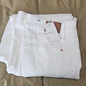 Judy Blue White High Waist Wide Leg 14W NWT